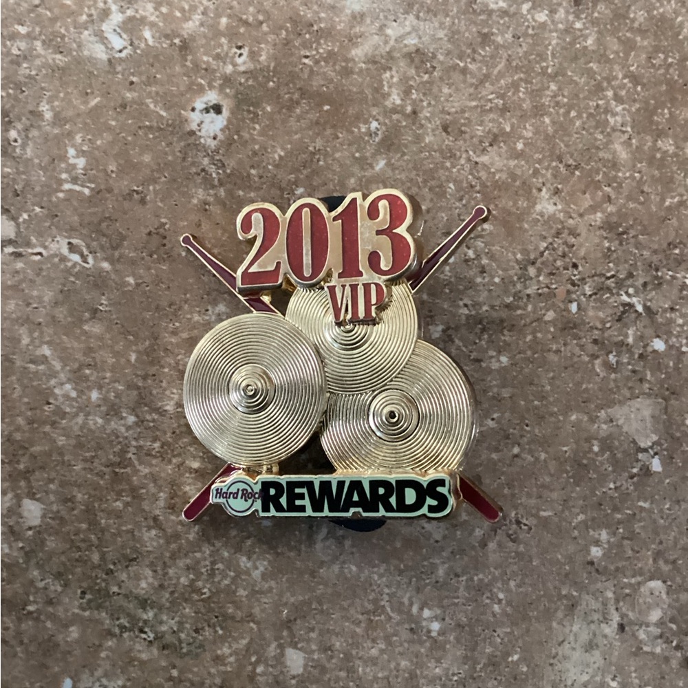 Hard Rock 2013 VIP Rewards Pin